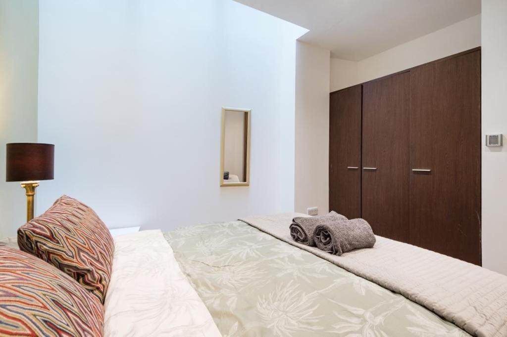 1-Bed Marylebone Apartment London Exterior photo
