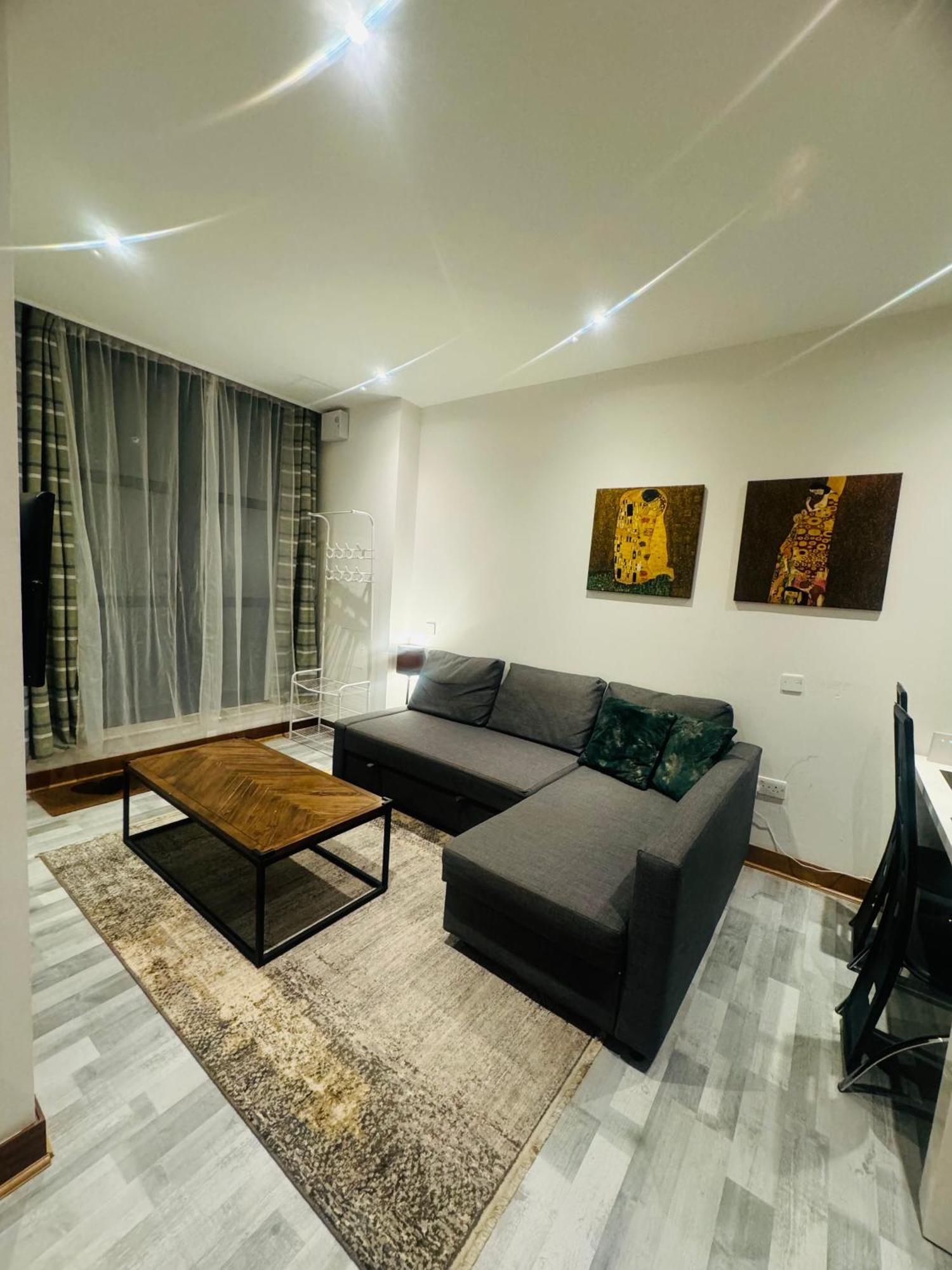 1-Bed Marylebone Apartment London Exterior photo